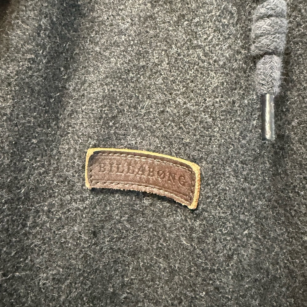 Billabong jacket - Picture 3 of 5
